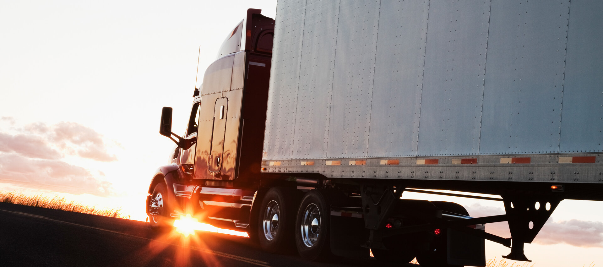 Revolutionizing Transportation: Logisticize's Approach to Trucking